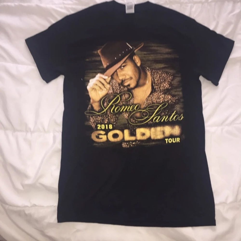 Romeo Santos Golden Tour T-Shirt